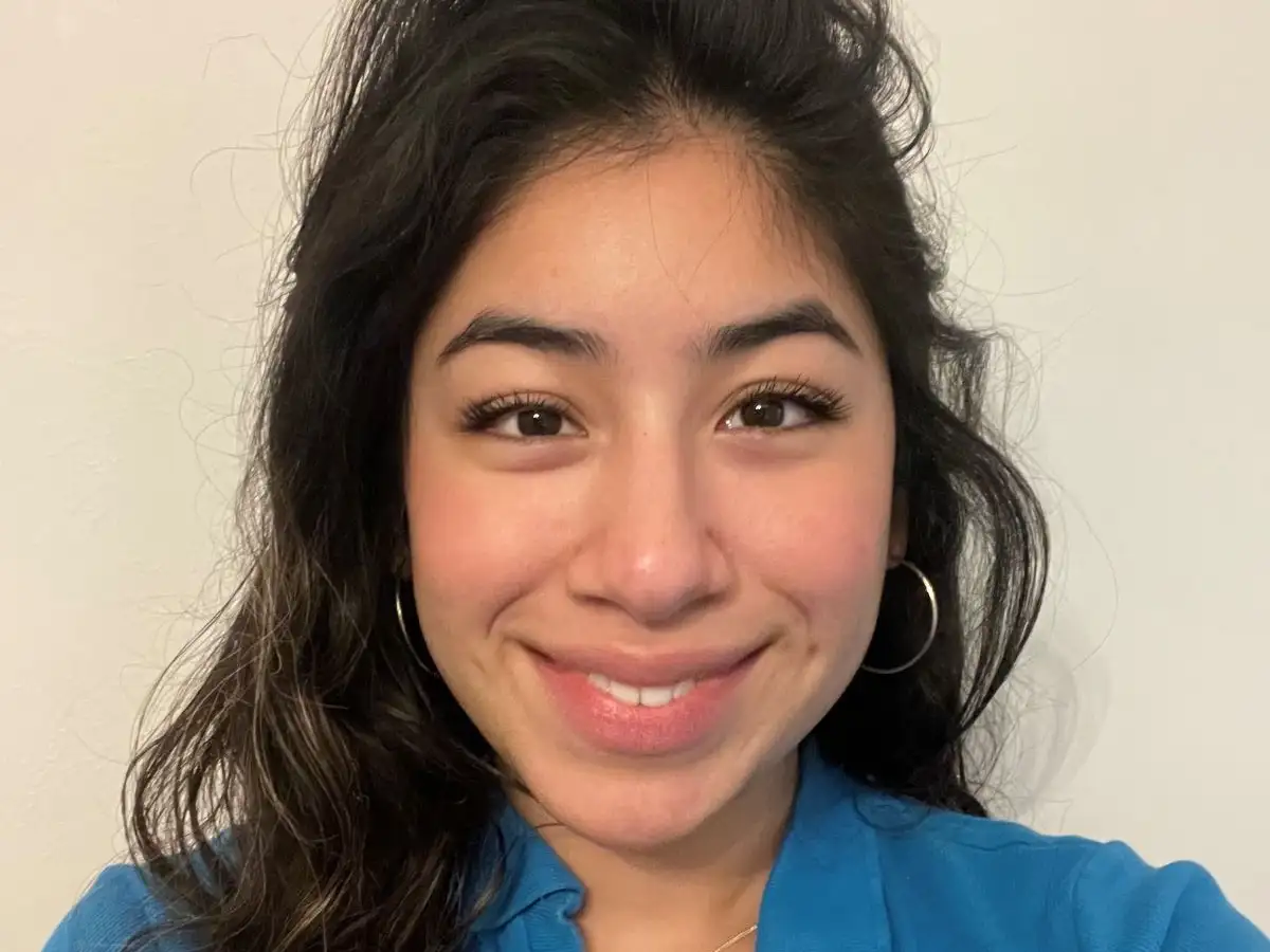 UK - Volunteer - Ariana