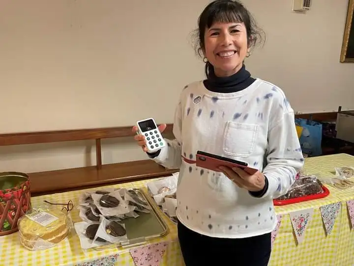 Europe - UK  Volunteer with contactless payment machine