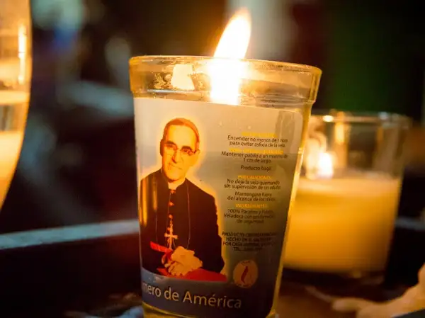 Latin America- El Salvador- Romero candle