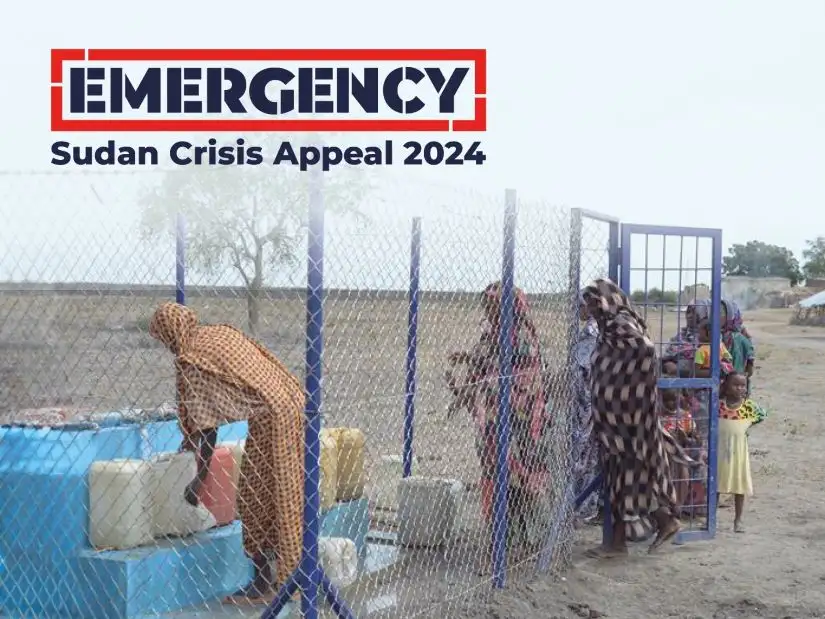 Collecting water in Sudan