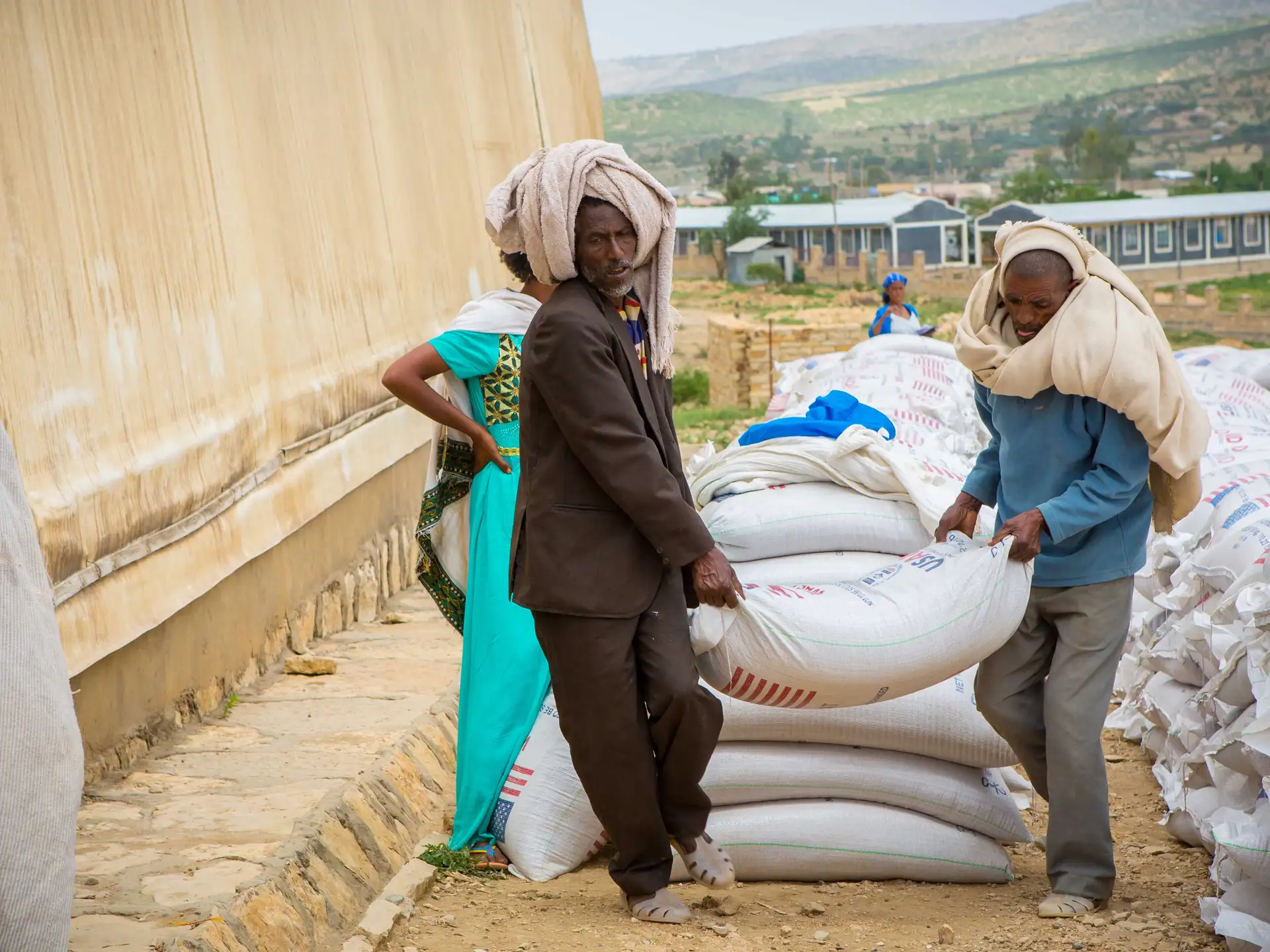 Africa - Ethiopia - Ethiopia food crisis - food distribution in northeast
